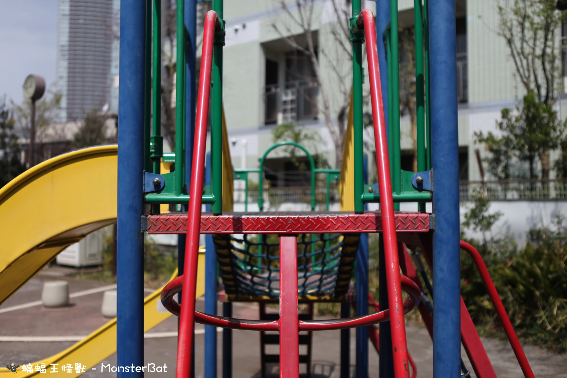 13 – 豊島区立南池袋第二公園
